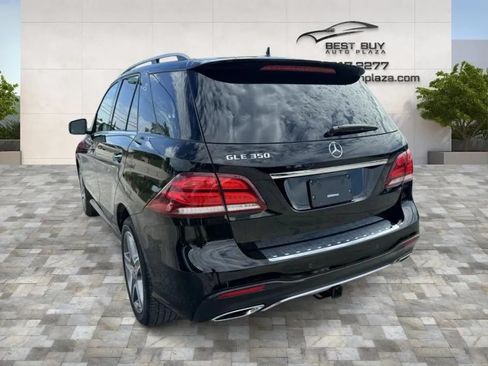 Used 2018 Mercedes-Benz GLE 350 w/ Premium 2 Package image 4