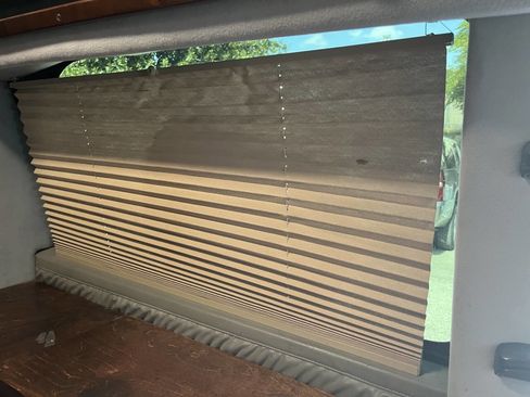 Used 2012 Chevrolet Express 1500 image 47