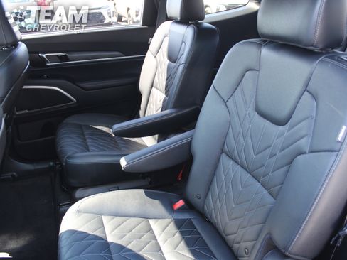 Used 2025 Kia Telluride EX X-Line AWD/4WD image 24
