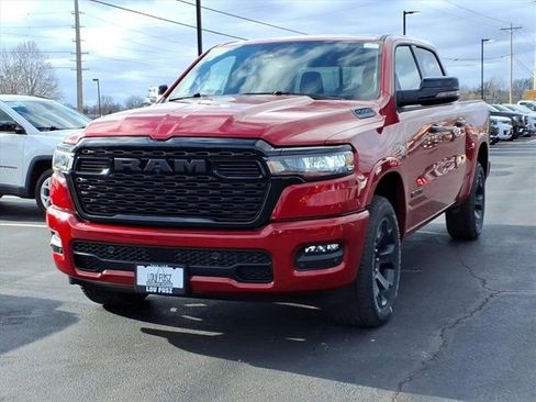 New 2026 RAM 1500 4x4 Crew Cab image 2