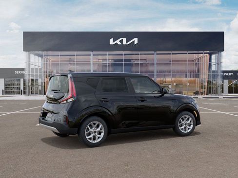 New 2025 Kia Soul LX w/ LX Technology Package image 6
