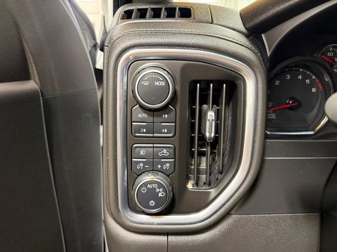 Used 2021 Chevrolet Silverado 1500 RST w/ Z71 Off-Road Package image 14