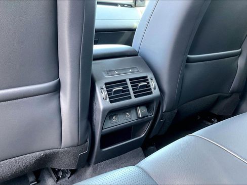 Certified 2025 Land Rover Discovery Sport S AWD/4WD image 34