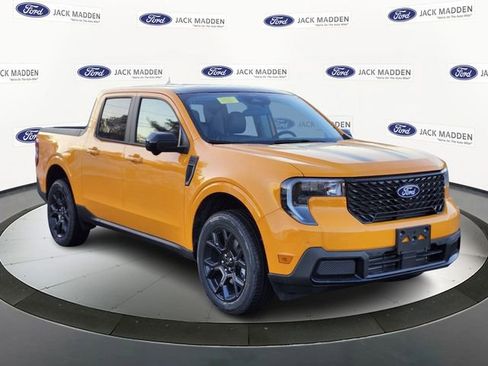 New 2026 Ford Maverick Lariat w/ Black Appearance Package AWD/4WD image 7