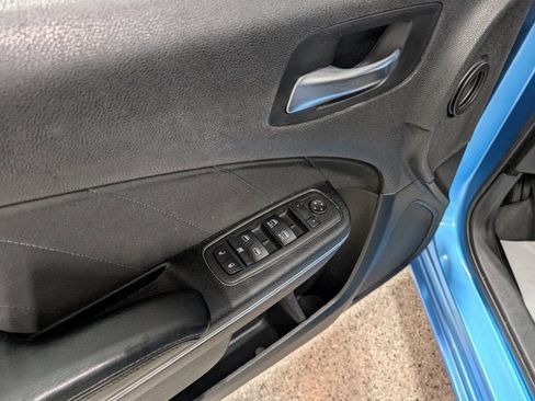 Used 2015 Dodge Charger R/T image 13
