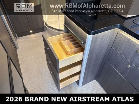 New 2025 Mercedes-Benz Sprinter 4500 image 38