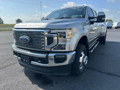 Certified 2022 Ford F350 Lariat w/ Lariat Ultimate Package AWD/4WD image 5