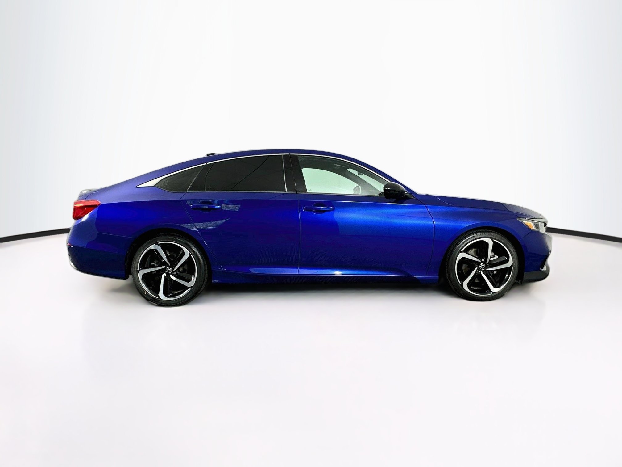Used 2021 Honda Accord Sport image 10