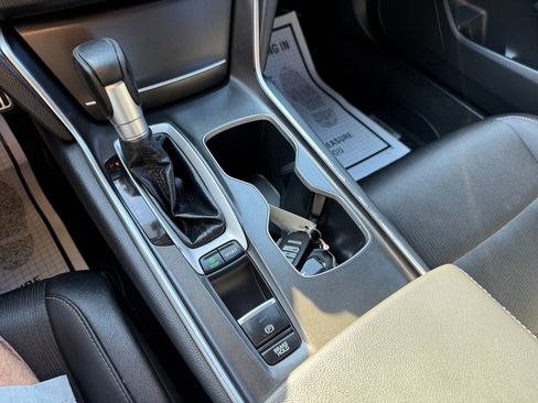 Used 2019 Honda Accord Sport image 22