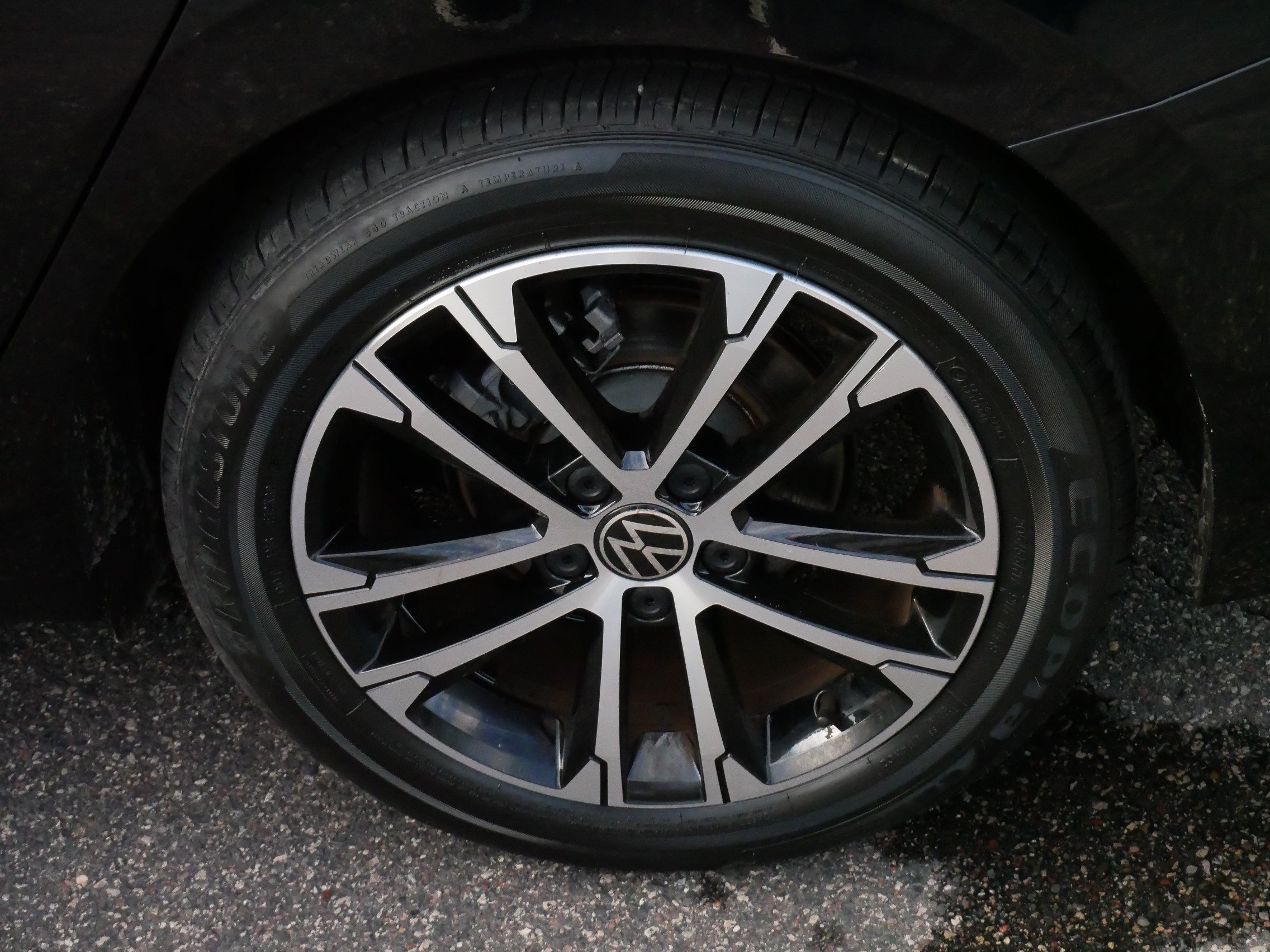 Certified 2024 Volkswagen Jetta Sport FWD image 16