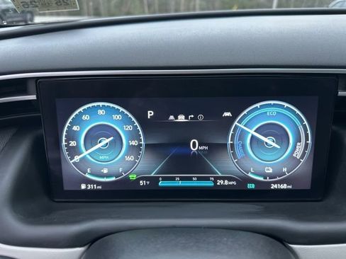 Used 2024 Hyundai Tucson Limited image 22