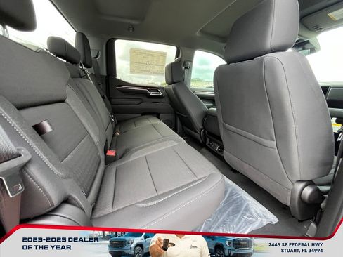 New 2026 GMC Sierra 1500 Elevation image 18