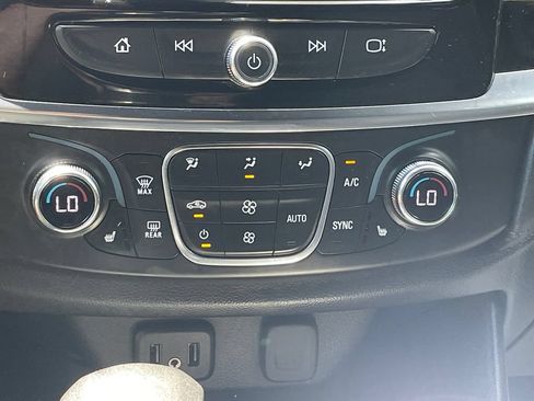 Certified 2023 Chevrolet Traverse LT w/ Midnight/Sport Edition AWD/4WD image 24