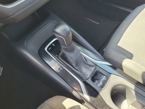 Used 2020 Toyota Corolla SE w/ Carpet Mat Package (TMS) FWD image 10