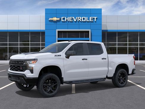 New 2026 Chevrolet Silverado 1500 Custom Trail Boss w/ Dark Appearance Package image 2