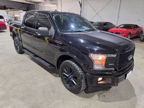 Used 2020 Ford F150 XLT w/ Equipment Group 302A Luxury AWD/4WD image 19