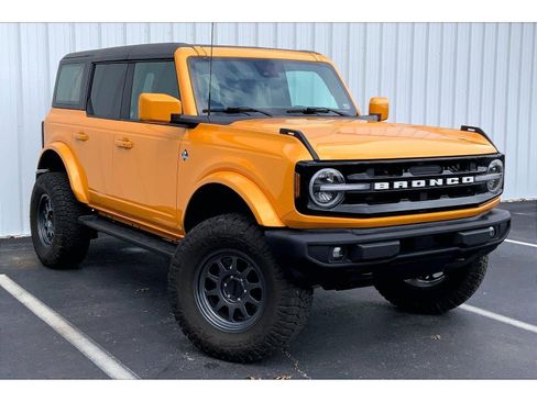 Used 2022 Ford Bronco Outer Banks image 32