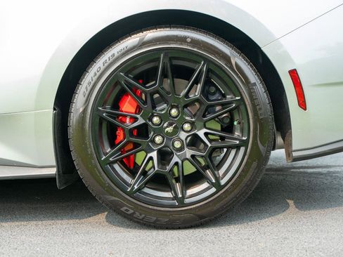 Used 2026 Ford Mustang GT Premium w/ GT Performance Package RWD image 21