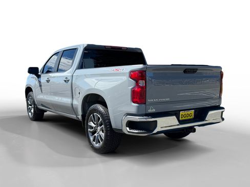 Used 2024 Chevrolet Silverado 1500 LT AWD/4WD image 3