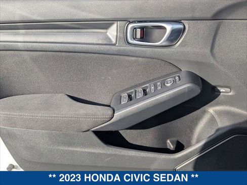 Used 2023 Honda Civic Sport image 10