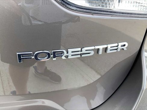 Certified 2024 Subaru Forester Limited AWD/4WD image 10