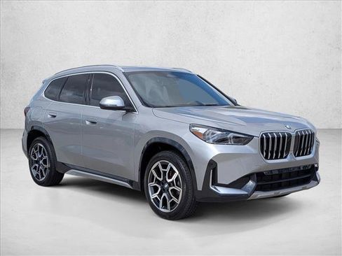 Certified 2026 BMW X1 xDrive28i w/ Convenience Package AWD/4WD image 3