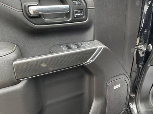 Used 2020 GMC Sierra 1500 AT4 w/ AT4 Premium Package image 10