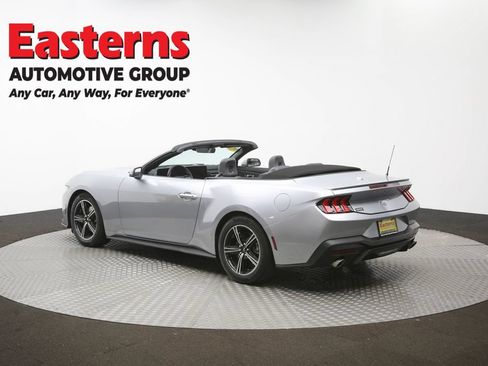 Used 2025 Ford Mustang Premium RWD image 60