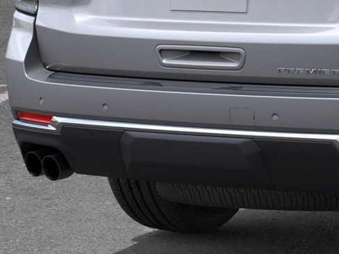 New 2026 Chevrolet Suburban Premier image 14