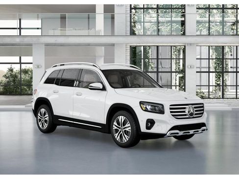 Certified 2025 Mercedes-Benz GLB 250 4MATIC image 11