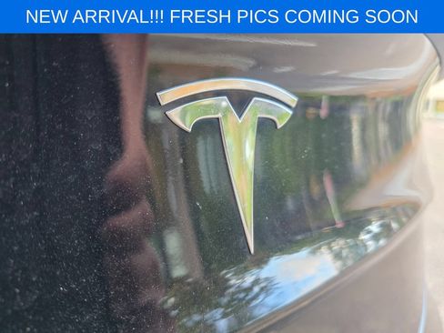 Used 2018 Tesla Model 3 Mid Range RWD image 15