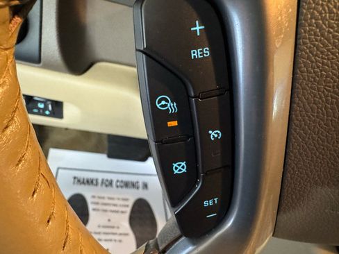 Used 2014 Chevrolet Tahoe LTZ image 26