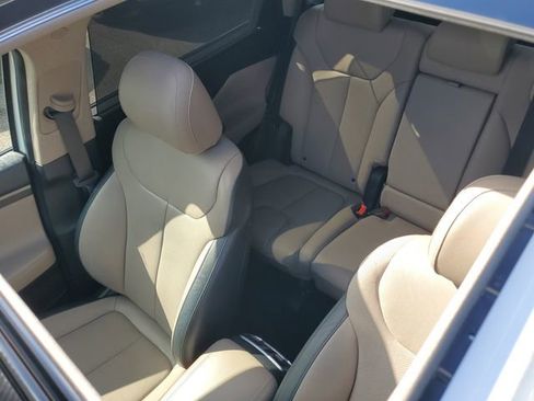 Used 2020 Hyundai Santa Fe Limited image 37