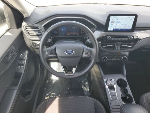 Used 2023 Ford Escape Active image 19