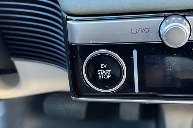 Certified 2024 Hyundai Ioniq 5 Limited RWD image 28