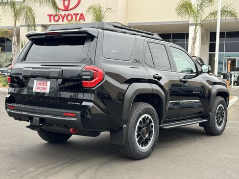 New 2026 Toyota 4Runner TRD Off-Road Premium AWD/4WD image 13