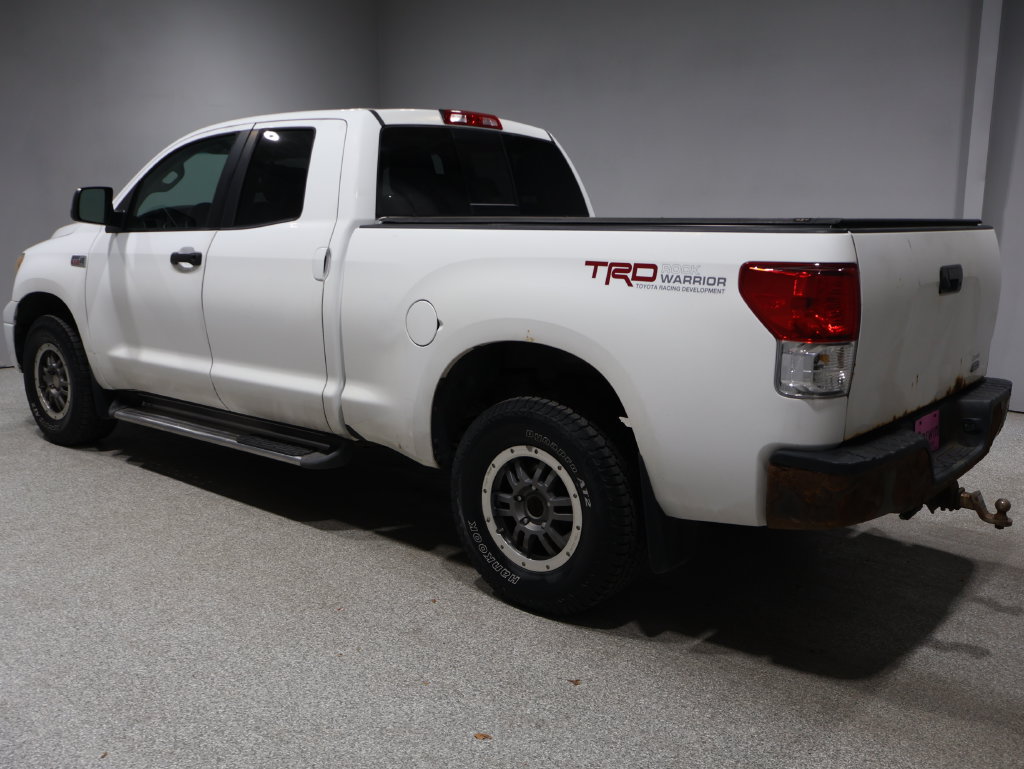 Used 2010 Toyota Tundra 4x4 Double Cab image 4