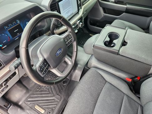 Used 2024 Ford F150 XLT RWD image 14