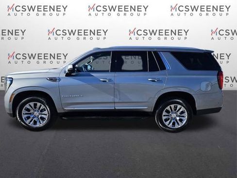 Used 2025 GMC Yukon Denali image 2