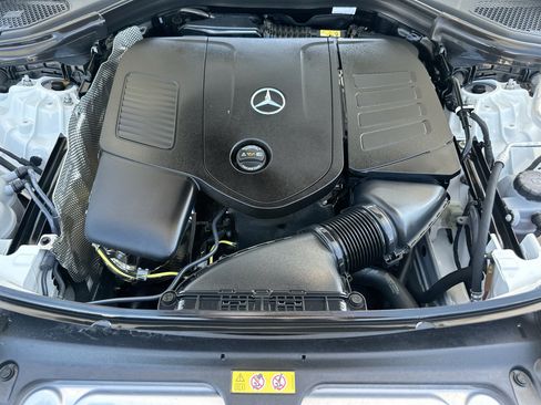 Used 2025 Mercedes-Benz GLC 300 image 30