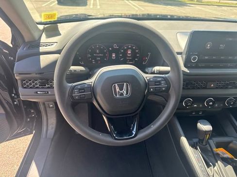 Used 2023 Honda Accord LX image 14