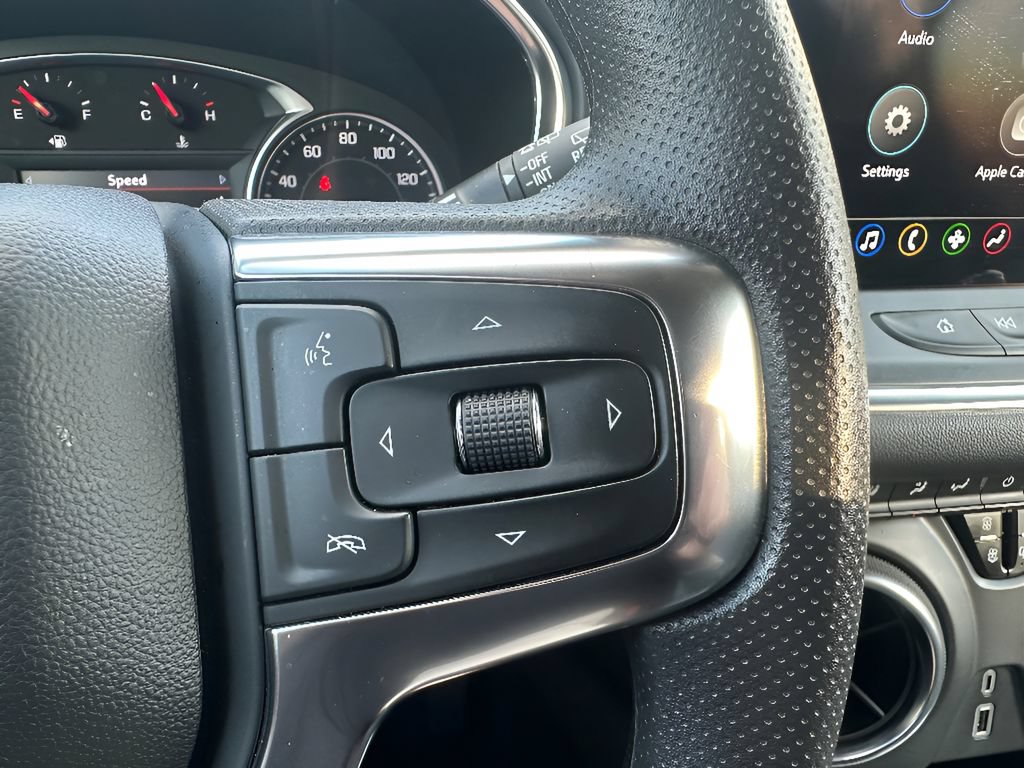 Used 2025 Chevrolet Blazer LT AWD/4WD image 25