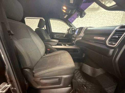 Used 2021 RAM 2500 Lone Star w/ Night Edition AWD/4WD image 9