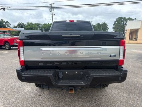 Used 2019 Ford F250 Platinum w/ Platinum Ultimate Package AWD/4WD image 7