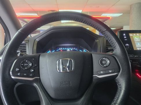 Used 2021 Honda Odyssey EX-L image 25