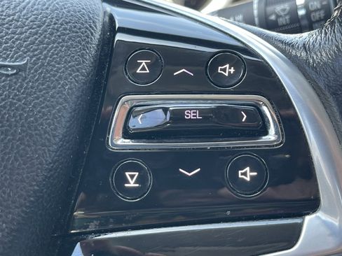 Used 2013 Cadillac SRX FWD image 24