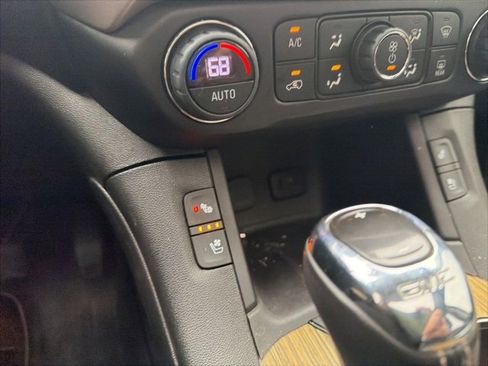 Used 2018 GMC Acadia Denali w/ Technology Package image 53