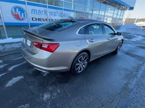 Used 2022 Chevrolet Malibu RS image 8