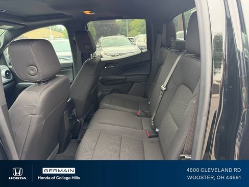 Used 2023 Chevrolet Colorado LT w/ LT Convenience Package II AWD/4WD image 13