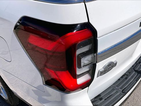 Certified 2024 Ford Expedition Max King Ranch image 28